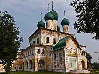  トゥターエフ:  ヤロスラヴリ州:  ロシア:  
 
 Resurrection Cathedral